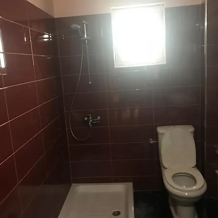 شقة Arben Daci كساميل